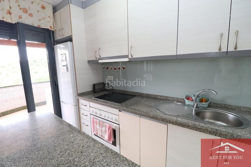 Foto 2dac12e5-efc6-47aa-b9d3-ad3fd8b476b4. Planta baixa a Guaro