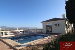 Location Maison à Coín. Chalet independiente en urbanización