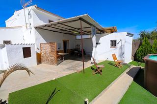 Miete Haus  Zona rural. Casa independiente en el campo