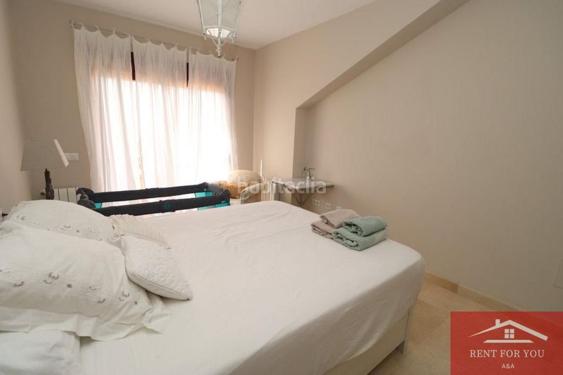 Foto 4157f3fd-cd66-4bd4-8fa8-b57f98f3244b. Alquiler casa magnífico chalet en urbanización privada en Coín
