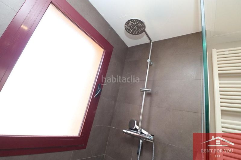 Foto af1aebd5-5c8e-4bba-9d13-130b1795d058. Alquiler casa magnífico chalet en urbanización privada en Coín