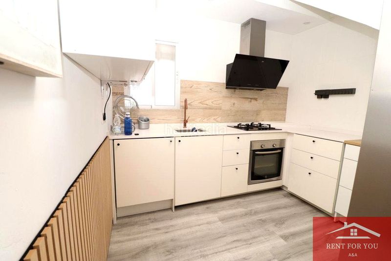 Foto b2294295-82a5-4c5a-a41c-d5f2f35b8ac9. Rent house with parking in Coín