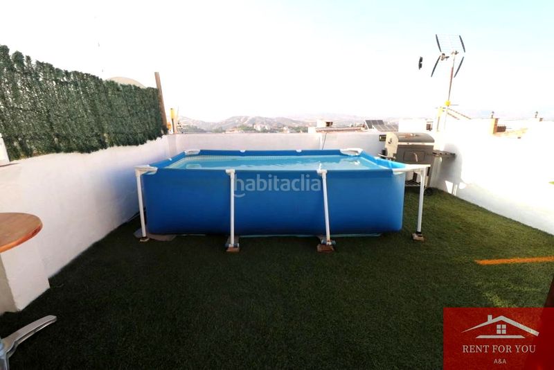Foto e3b75e93-797e-4b87-a523-70526dadb553. Rent house with parking in Coín