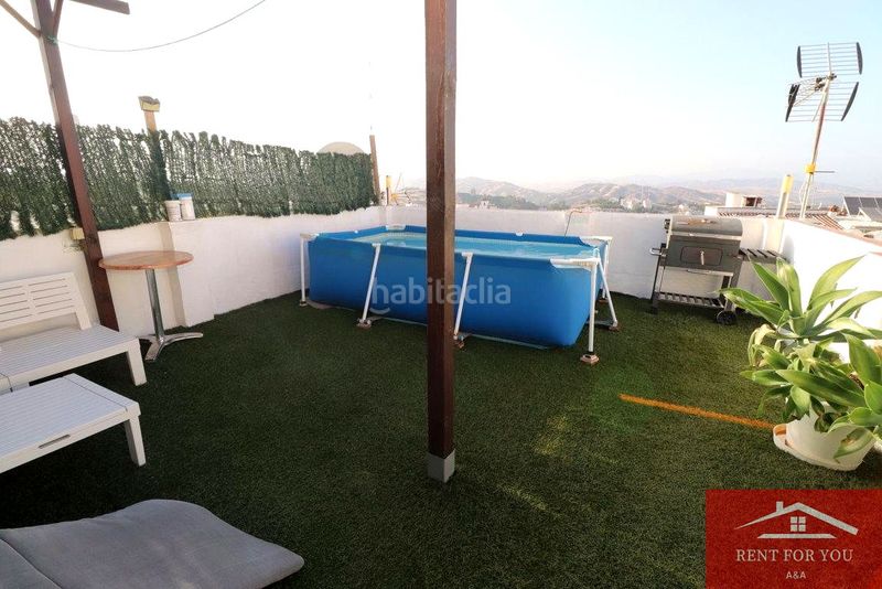Foto fd15c491-28ba-4332-9967-00a6464fb102. Rent house with parking in Coín