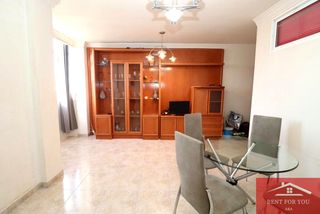 Location Appartement à Coín. Piso en el centro