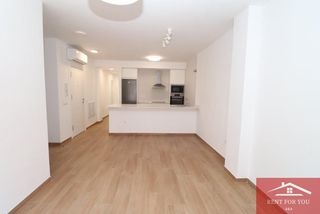 Rent Flat in Cártama pueblo. Piso a estrenar con parking y trastero