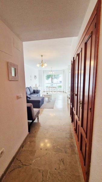 Foto a0e6f033-6b4f-4ea3-b17a-064ad2075f9e. Apartamento  cerca de puerto marina, de la playa y de los comercios en Benalmádena