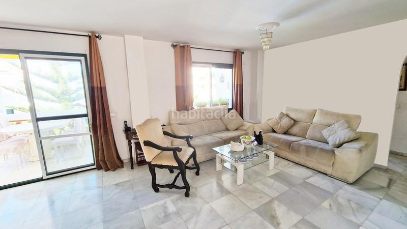 Foto 11b3922c-fc7e-4ed5-bc80-568c1258438f. Piso en Zona Centro Comercial Torrequebrada Benalmádena