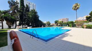 Appartement en Avenida de la telefnica 7. Piso con vista y terraza cerca del mar y de los comercios