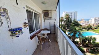 Appartement à Avenida de la telefónica 7. Piso con vista y terraza cerca del mar y de los comercios