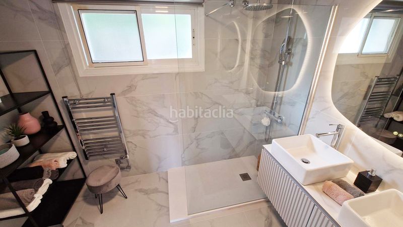 Foto bba39a6d-3a5e-4956-bdd8-42b5cee1c4c5. Àtic amb calefacció aparcament piscina a Hacienda Torrequebrada Benalmádena