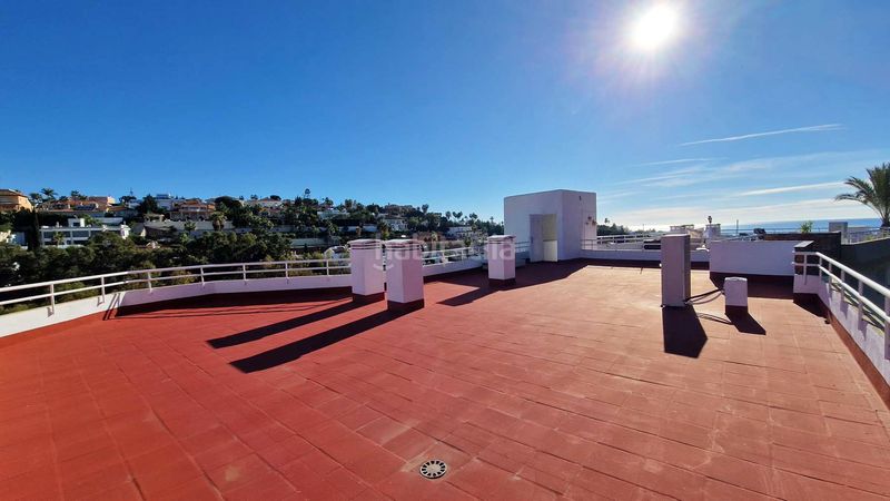 Foto e0c52b13-8988-4cac-a2e0-361650620f73. Àtic amb calefacció aparcament piscina a Hacienda Torrequebrada Benalmádena