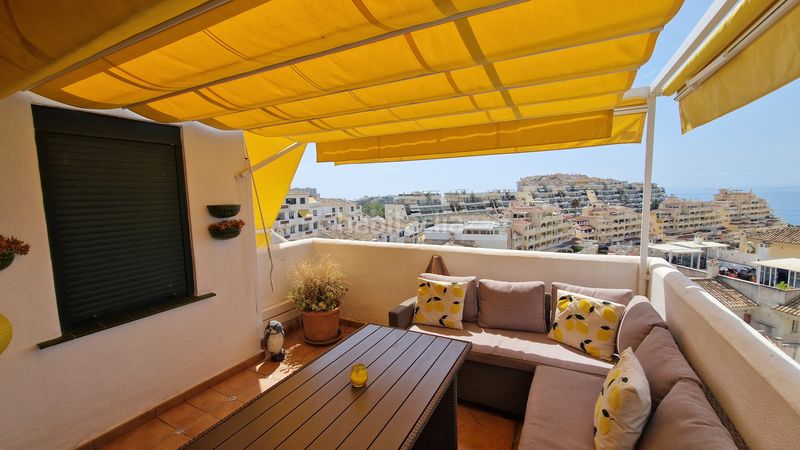 Foto bdd7d909-af83-4737-9ae0-83d018b51d70. Àtic a calle quilla 7 a Zona Centro Comercial Torrequebrada Benalmádena