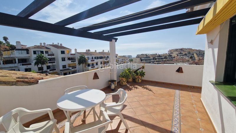 Foto c9419cff-bb6b-4692-96ce-cb16a80d39b3. Ático en calle quilla 7 en Zona Centro Comercial Torrequebrada Benalmádena