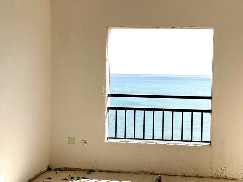 Foto f1a8d26b-d145-48d4-acef-acb3c2c0f611. Piso en paseo marítimo rey de españa 96 piso frontal al mar en los boliches en Fuengirola