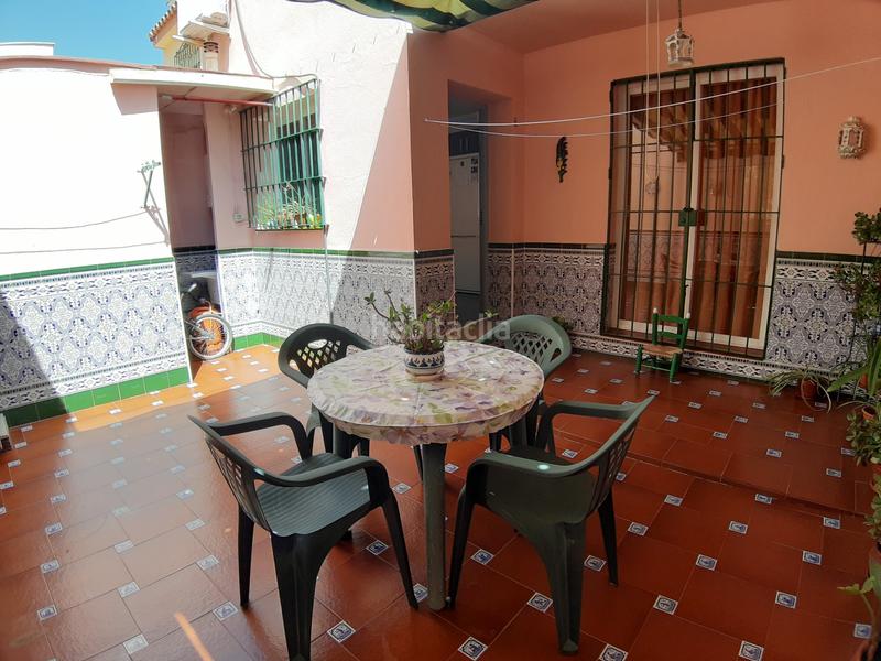 Foto aae14db3-77c7-4bdb-9660-2bc3474e2eb3. Casa adosada en calle frascuelo 10 casa adosada muy cerca de playa en Fuengirola