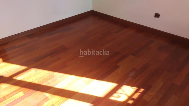 Foto e4c792e9-614f-4356-a2f4-4e3f76dfab64. Casa pareada en calle antequera 8 casa pareada en el centro en Fuengirola