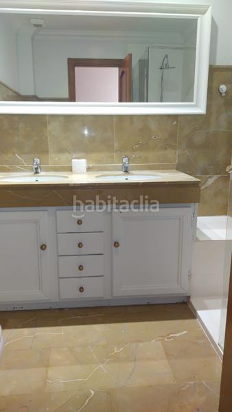 Foto f1e0eeae-9212-4f30-bca1-ae8ded5b0089. Casa pareada en calle antequera 8 casa pareada en el centro en Fuengirola