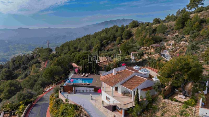 Foto 551ecf13-b2be-46c0-b8bd-393f1bffc4d1. Chalet in calle alta verde 7 in Valtocado - La Alquería - La Atalaya Mijas