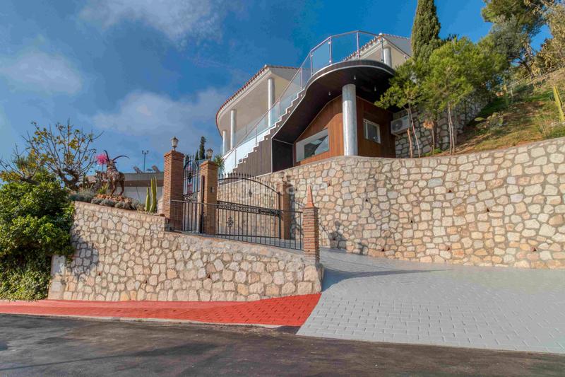 Foto eb7e6109-8864-450e-ac20-2e597bff25bf. Chalet in calle alta verde 7 in Valtocado - La Alquería - La Atalaya Mijas