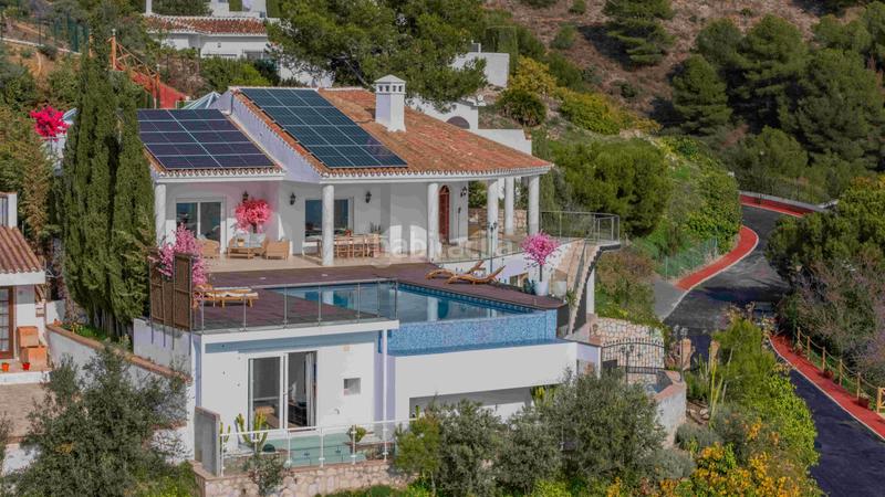 Foto ee153038-9eeb-4bc8-b237-65d491355df2. Chalet in calle alta verde 7 in Valtocado - La Alquería - La Atalaya Mijas