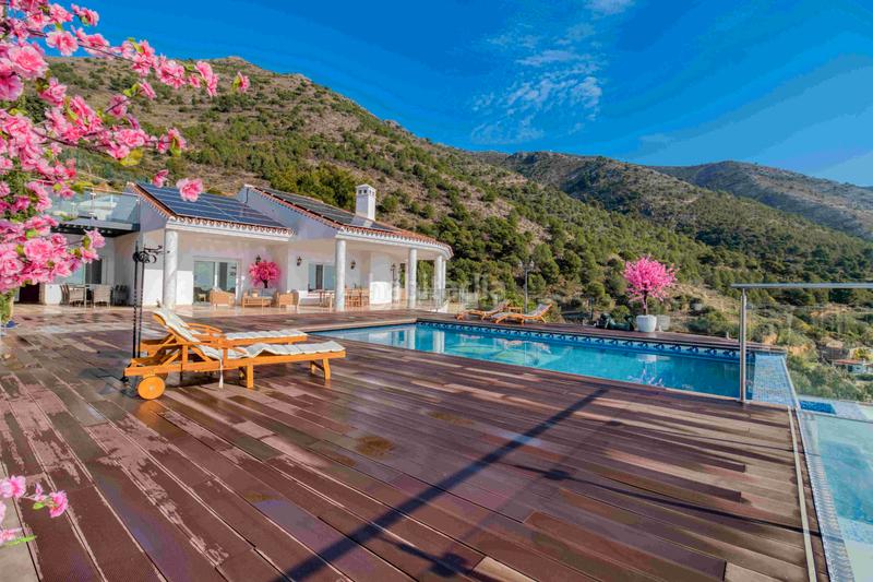 Foto f23ad11c-db34-42f4-88e8-2cee946e0a5a. Chalet in calle alta verde 7 in Valtocado - La Alquería - La Atalaya Mijas