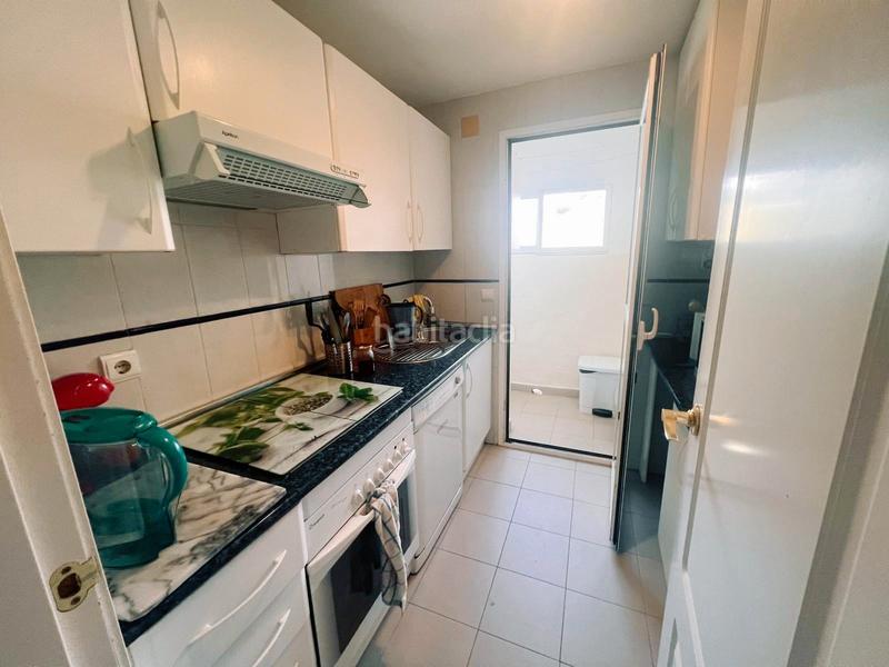 Foto 697fb191-1ac4-4dea-86e4-bd9e5697e229. Piso bonito bajo con jardin privado en calahonda en Mijas