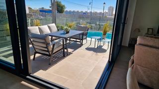 Appartement à Calle aliaria 2. Bonito piso a estrenar en zona junto centro salud los pacos