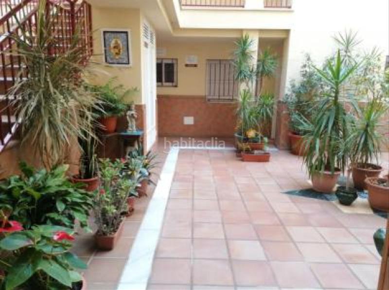 Foto 1b4b7037-c929-48b8-979d-fcfce7bcc2fd. Dúplex en calle andalucía 25 bonito piso duplex en Los Boliches en Fuengirola