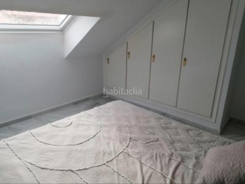 Foto 97c09272-3f81-435a-95ff-348a79391ae0. Dúplex en calle andalucía 25 bonito piso duplex en Los Boliches en Fuengirola