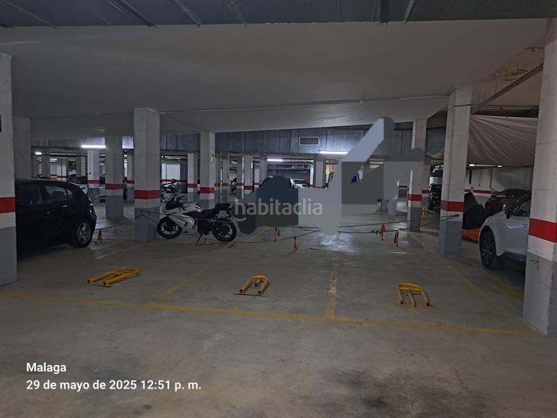 Foto 148fc3ee-36d4-4e20-adc7-c82635c4b30a. Parking voiture dans calle benajarafe 11 dans Las Flores Mijas