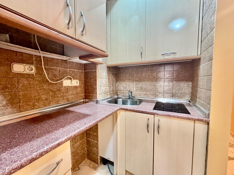 Foto 150985d2-5a4d-4b88-a858-29a98590de3d. Piso en calle santísima trinidad 32 apartamento en planta baja en el centro de los boliches en Fuengirola
