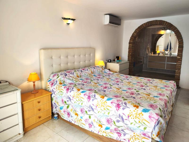 Foto e0104f95-0bc7-4989-9f22-7a720b168231. Chalet con parcheggio piscina in Hipódromo - Cerrado del Águila Mijas