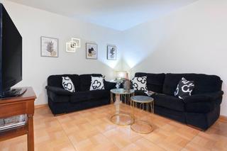 Etagenwohnung in Calle doctor fleming 13. Buen piso en zona centro de fuengirola