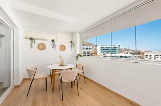 Etagenwohnung  Calle sierra de cazorla 4. Bonito piso con vistas al mar en carvajal