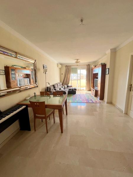 Foto 2df6f944-88b0-44ef-ada7-7a400f7a103a. Appartement dans calle blanca paloma 2 dans Centro ciudad Fuengirola