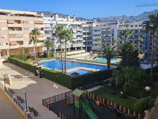 Etagenwohnung  Avenida maría zambrano 39. Gran piso en zona centro de las lagunas