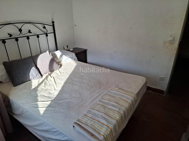 Foto efdd63a5-fea7-4c5e-a69f-f02120cc0f40. Piso en calle valladolid n1 piso en zona centro barrio el boquetillo en Fuengirola