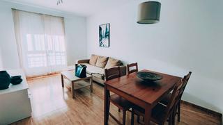 Pis en Avenida de andaluca 10. Bonito piso de un dormitorio en zona de las lagunas