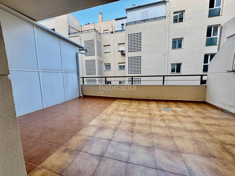 Foto 11ed5f3a-ac66-471c-a246-6bdd0f07b0bb. Piso en calle monte paraíso 14 bonito piso en zona tranquila de Calahonda en Mijas