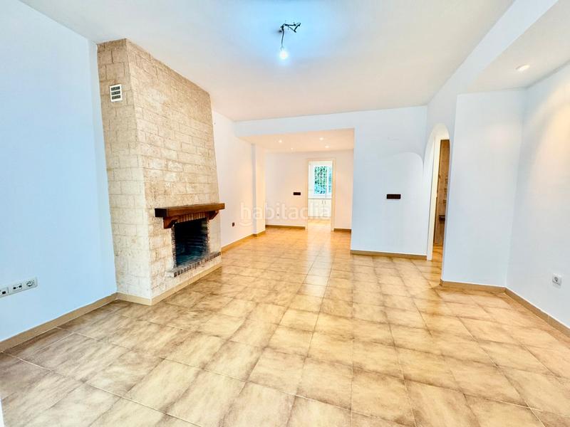 Foto 40c5aa41-818e-4f6c-9b9c-f8b22d733c3b. Piso en calle monte paraíso 14 bonito piso en zona tranquila de Calahonda en Mijas