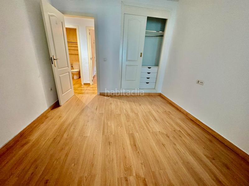 Foto f5aebfd0-fbc2-402d-b4d4-34e440f23cf2. Piso en calle monte paraíso 14 bonito piso en zona tranquila de Calahonda en Mijas