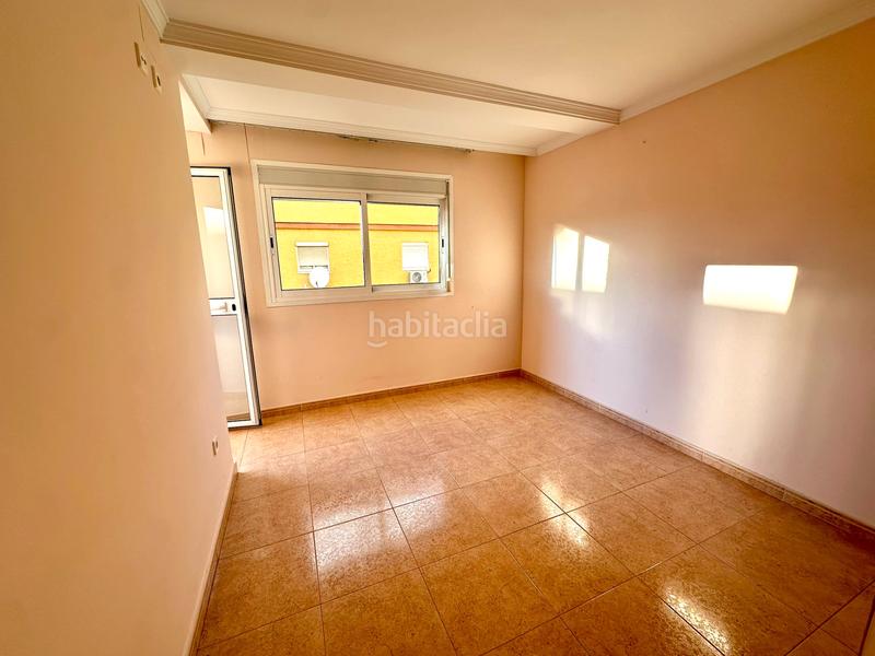 Foto 6140907e-ee2d-434d-978d-38b485a1f2b5. Pis a calle cataluña 3 a Centro ciudad Fuengirola