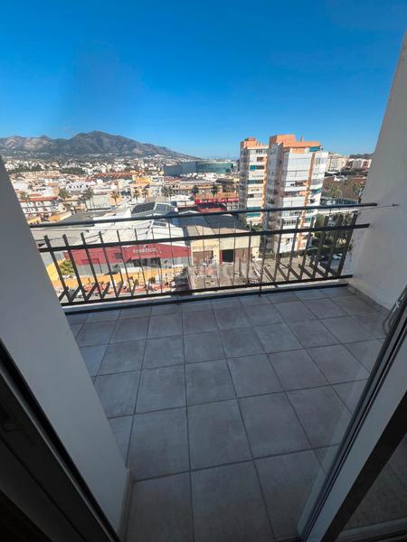 Foto f9a39b6b-01a6-4f1f-8dfd-64fcb5227bd6. Pis a calle san valentín 30 a Los Árboles Mijas