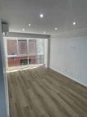 Etagenwohnung en Calle antonio rubio torres 5. Piso nuevo en el centro de fuengirola, cerca de playa
