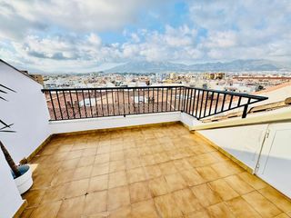 �tic en Calle rioja 6. Bonito �tico con gran terraza solarium