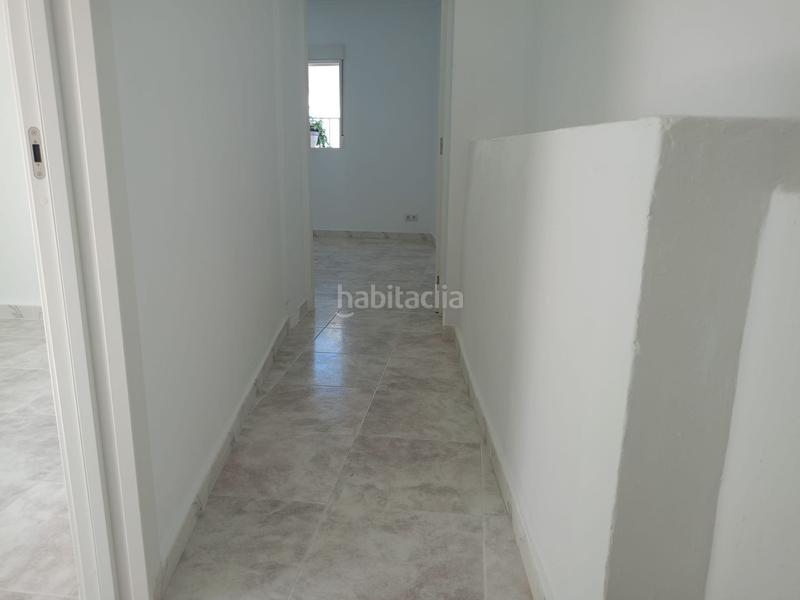 Foto 1037e6f7-6b1b-44e0-8fd1-462919ec4bfc. Casa adosada encantadora casa reformada 3 dormitorios, terraza y patio andaluz a 5 min del centro en Alozaina
