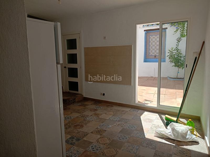 Foto 162e558e-52b5-40f5-a3b4-91e74ef7b08b. Casa adosada encantadora casa reformada 3 dormitorios, terraza y patio andaluz a 5 min del centro en Alozaina