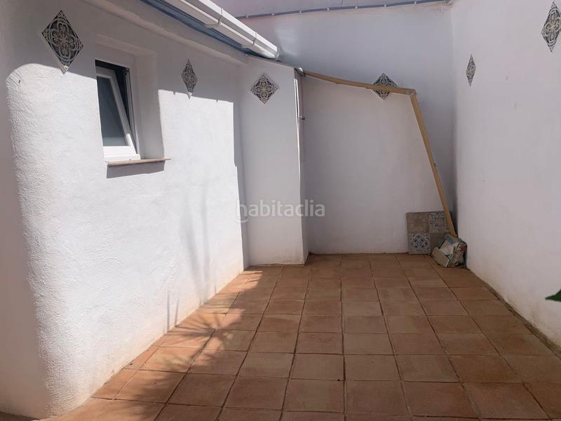 Foto 405e2e62-8dd6-4d44-9f93-cc68449233df. Casa adosada encantadora casa reformada 3 dormitorios, terraza y patio andaluz a 5 min del centro en Alozaina