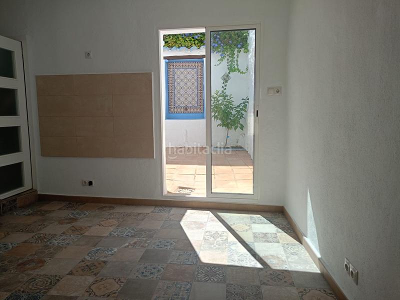 Foto 86a1da6e-16f3-440b-aba7-f66731dcb763. Casa adosada encantadora casa reformada 3 dormitorios, terraza y patio andaluz a 5 min del centro en Alozaina